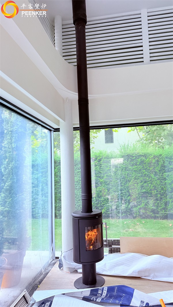 上海湖畔佳苑別墅丹麥Morso 6848壁爐安裝.jpg