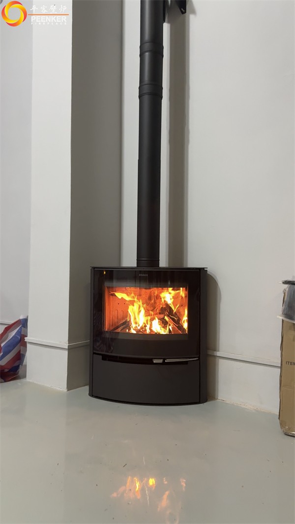 上海文創園丹麥Aduro 15LUX真火壁爐安裝.jpg